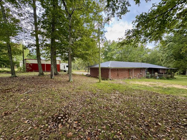 1737 Cummins Mill Rd, Cookeville, TN 38501