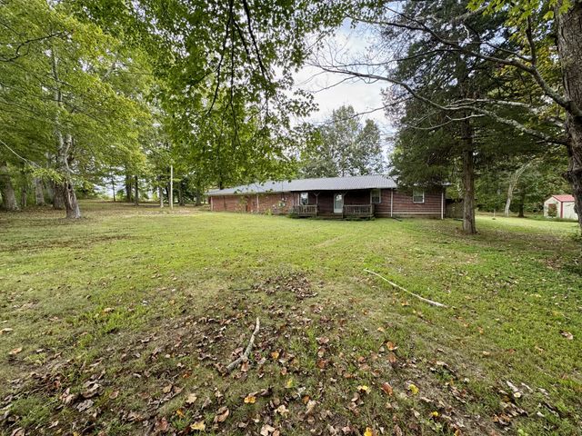 1737 Cummins Mill Rd, Cookeville, TN 38501