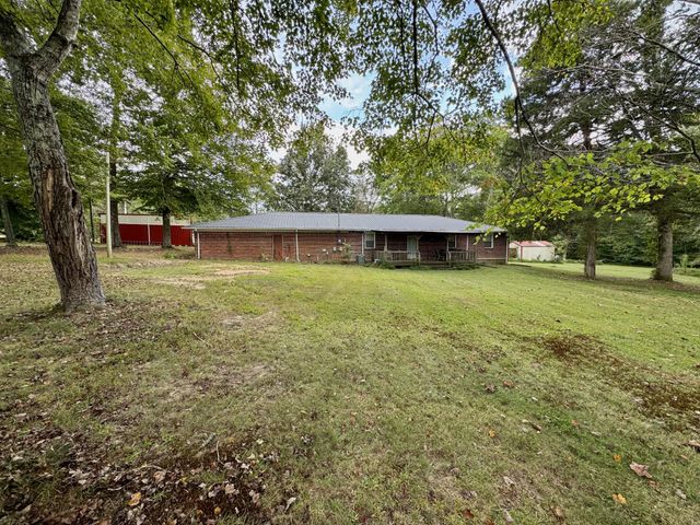 1737 Cummins Mill Rd, Cookeville, TN 38501