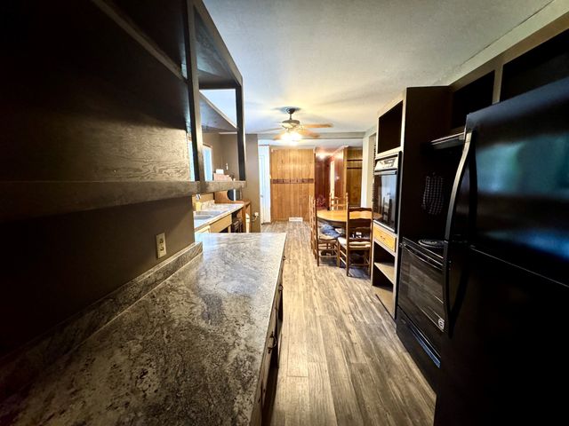 1737 Cummins Mill Rd, Cookeville, TN 38501