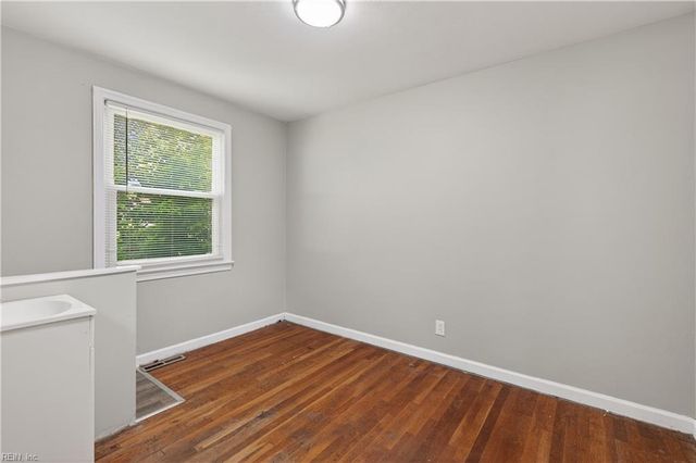 9305 Hickory ST, Norfolk, VA 23503