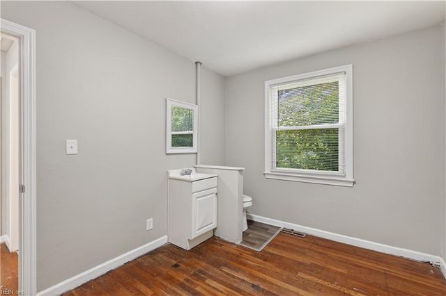 9305 Hickory ST, Norfolk, VA 23503