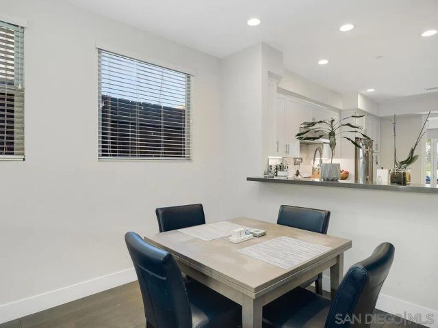 938 Opal St, San Diego, CA 92109