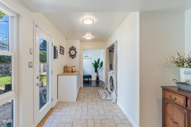 16322 Hiawatha Street, Granada Hills (los Angeles), CA 91344