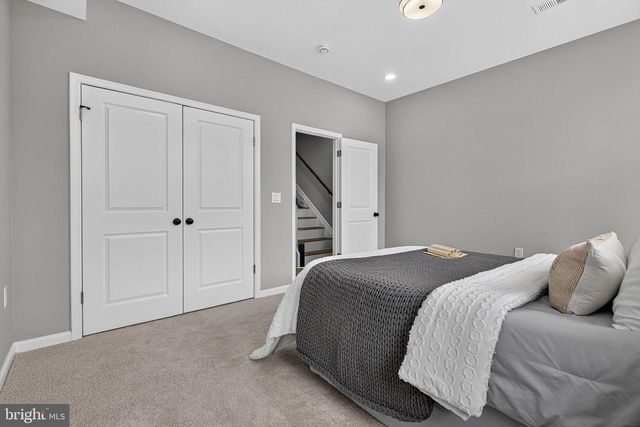 1038 EDMONDSON AVE, Baltimore, MD 21223