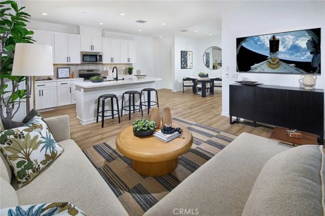 5957 Catskills Court, Eastvale, CA 92880