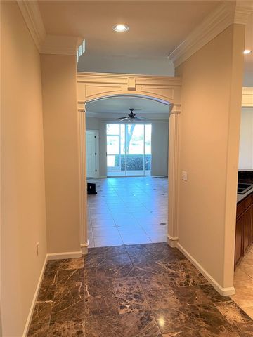 489 ENCLAVE PLACE 31, Lakeland, FL 33803