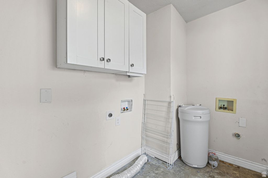 Image 17 of property listing at 181 RUSSELL AVE, Tooele, UT 84074