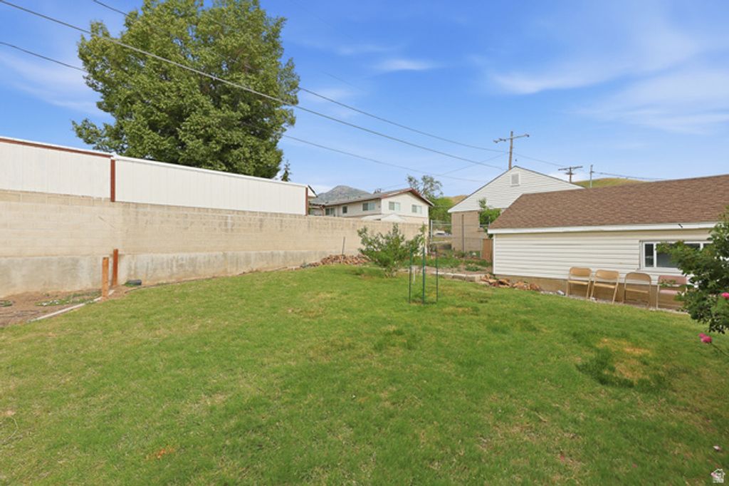 Image 26 of property listing at 181 RUSSELL AVE, Tooele, UT 84074