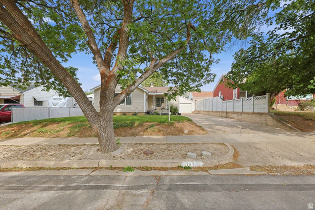 Image 28 of property listing at 181 RUSSELL AVE, Tooele, UT 84074