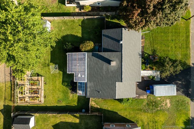 9 Hamilton Court, Enfield, CT 06082