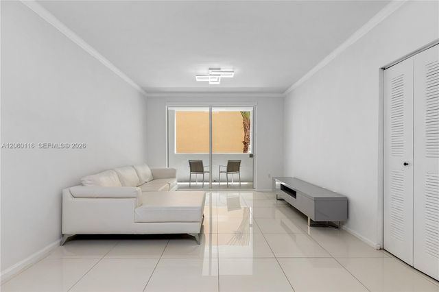17150 N Bay Rd 2320, Sunny Isles Beach, FL 33160
