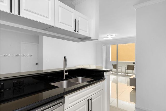 17150 N Bay Rd 2320, Sunny Isles Beach, FL 33160