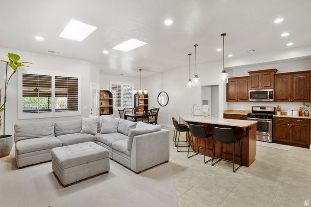 529 E DRY SPRINGS LN, Washington, UT 84780