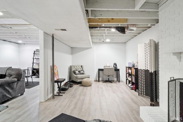 3008 Edgewood Drive, Evansville, IN 47712