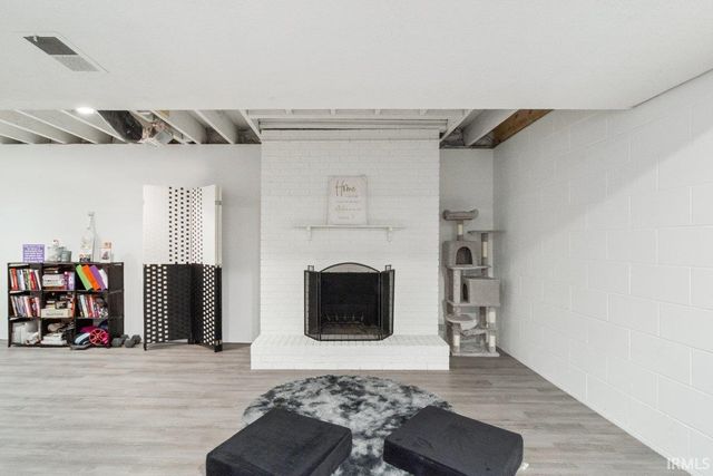 3008 Edgewood Drive, Evansville, IN 47712