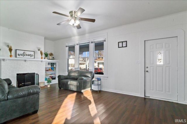 3008 Edgewood Drive, Evansville, IN 47712