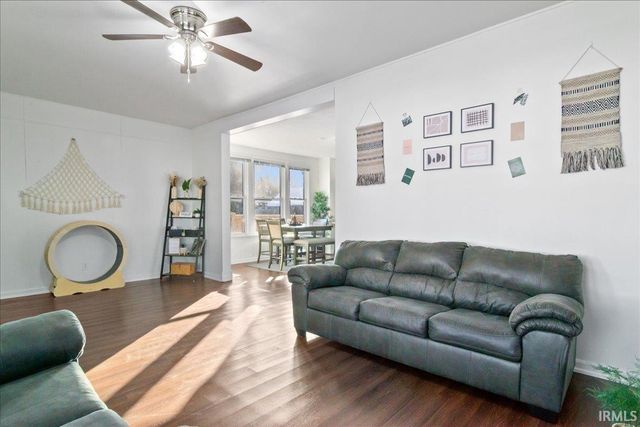 3008 Edgewood Drive, Evansville, IN 47712