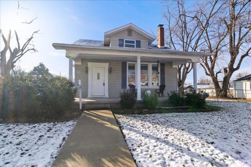 3008 Edgewood Drive, Evansville, IN 47712