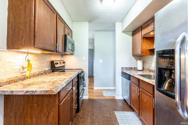 7916 Felger Road, Fort Wayne, IN 46818