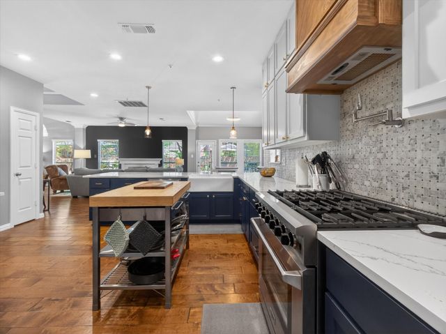 14616 Brookwood Lane, Addison, TX 75001