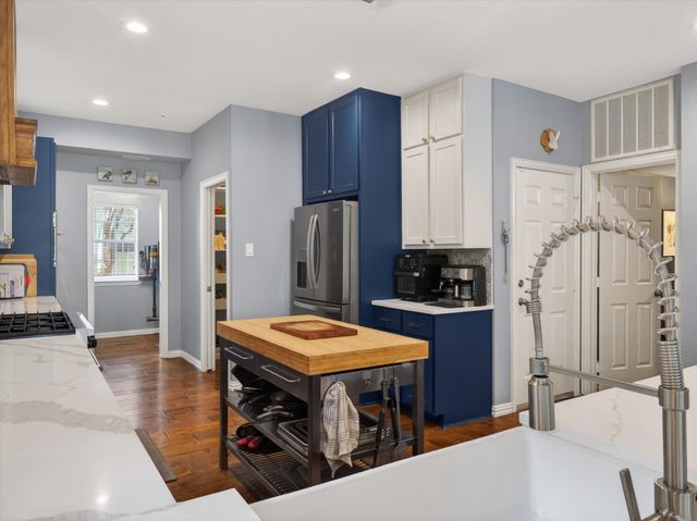 14616 Brookwood Lane, Addison, TX 75001
