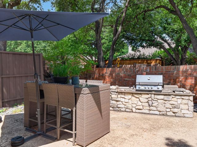 14616 Brookwood Lane, Addison, TX 75001