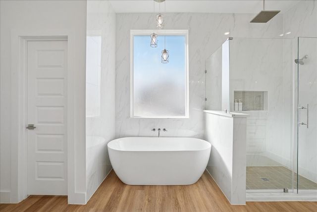 328 Slimp Bluff, Azle, TX 76020