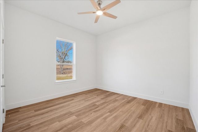 328 Slimp Bluff, Azle, TX 76020