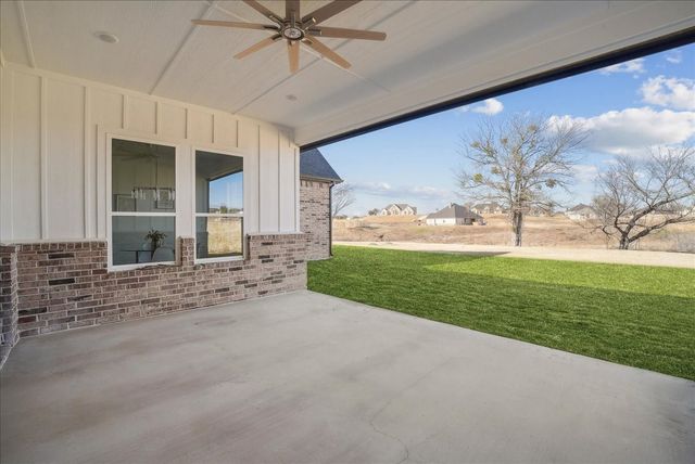 328 Slimp Bluff, Azle, TX 76020