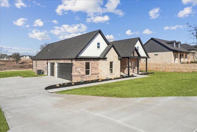 328 Slimp Bluff, Azle, TX 76020