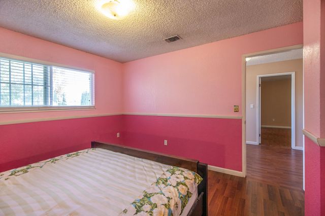 3241 Arnaudo Ln, Tracy, CA 95376