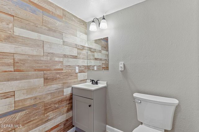 10776 PLEASANT SAND Drive, El Paso, TX 79924