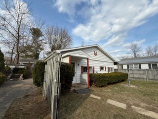 8705 E James Street, Big Prairie Twp, MI 49349
