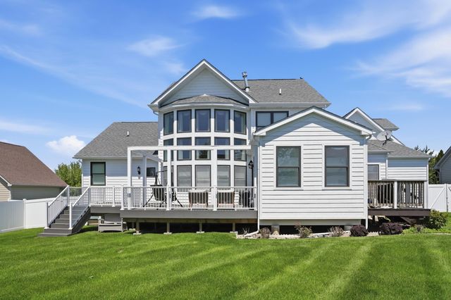 2155 Walker Drive, Valparaiso, IN 46385