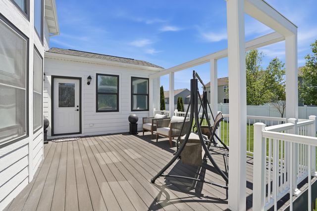 2155 Walker Drive, Valparaiso, IN 46385