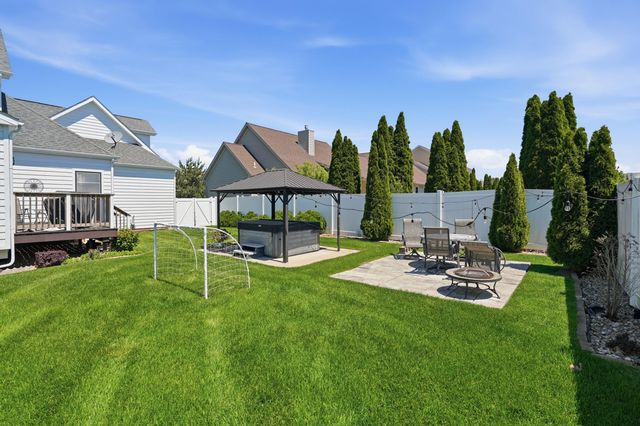 2155 Walker Drive, Valparaiso, IN 46385