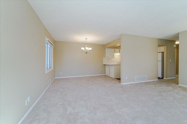 10326 Balsam Lane, Eden Prairie, MN 55347