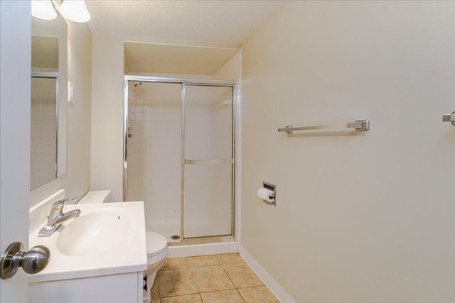 10326 Balsam Lane, Eden Prairie, MN 55347