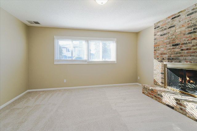 10326 Balsam Lane, Eden Prairie, MN 55347