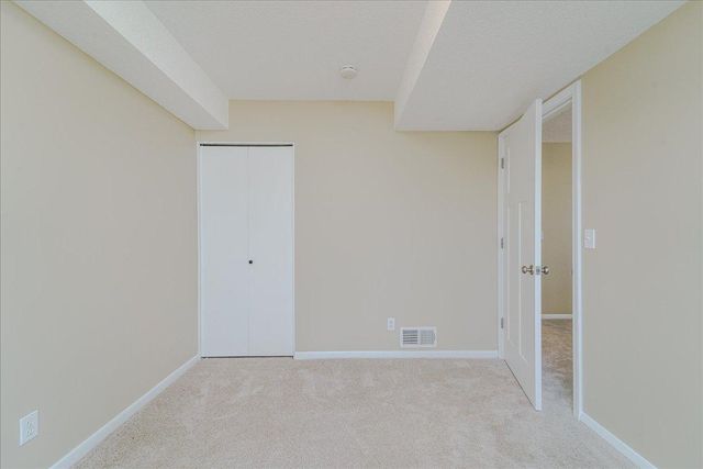 10326 Balsam Lane, Eden Prairie, MN 55347