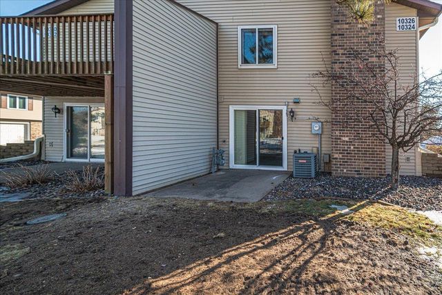 10326 Balsam Lane, Eden Prairie, MN 55347