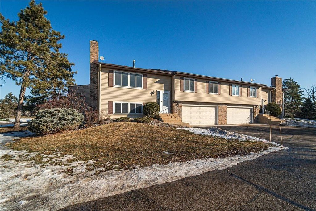 10326 Balsam Lane, Eden Prairie, MN 55347