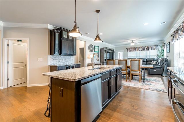 4525 Grenadine Circle, Acworth, GA 30101