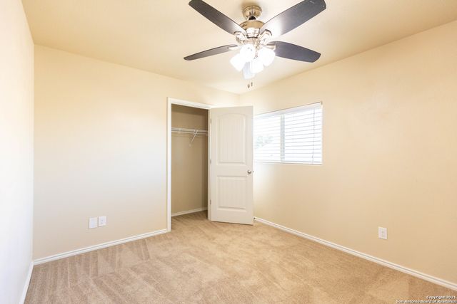 3742 OX-EYE DAISY, San Antonio, TX 78261