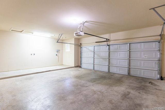 3742 OX-EYE DAISY, San Antonio, TX 78261