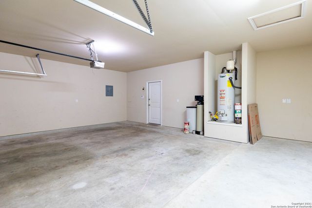 3742 OX-EYE DAISY, San Antonio, TX 78261