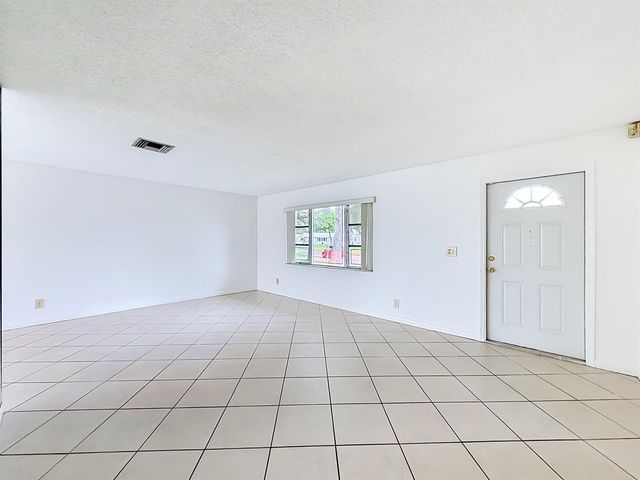 8504 NW 14th Street, Plantation, FL 33322