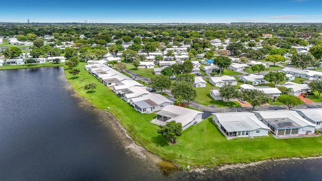 8504 NW 14th Street, Plantation, FL 33322