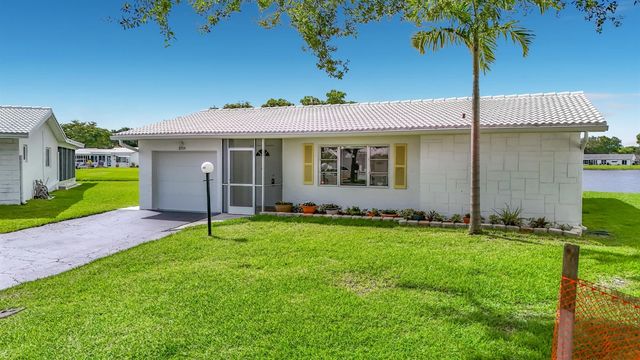8504 NW 14th Street, Plantation, FL 33322